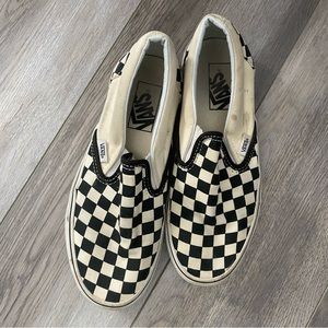 Slip on Checkered Vans